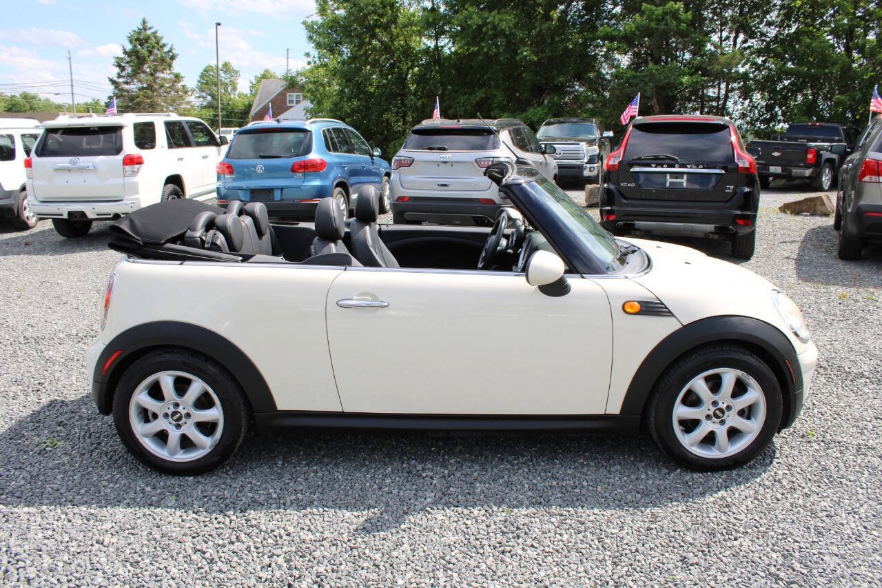 Used 2009 MINI Cooper Convertible FWD image 6
