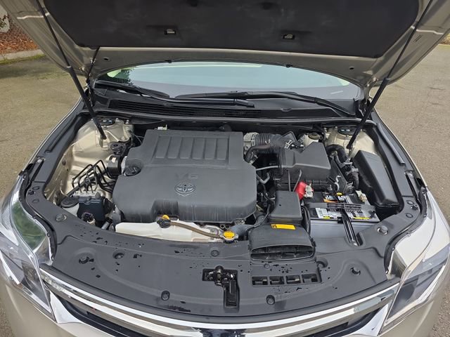 Used 2013 Toyota Avalon XLE Touring image 28