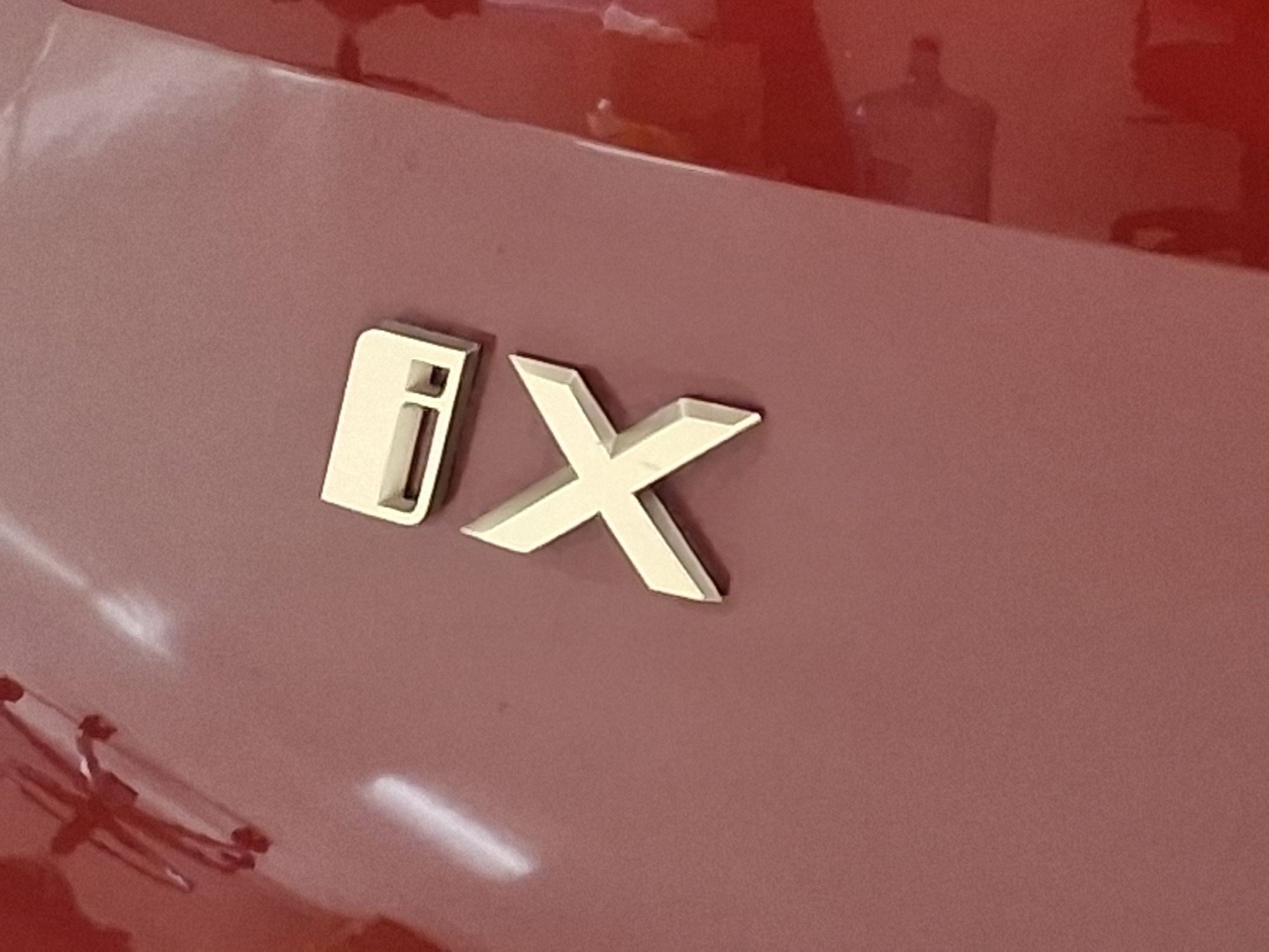 Certified 2023 BMW iX xDrive50 w/ Premium Package image 21