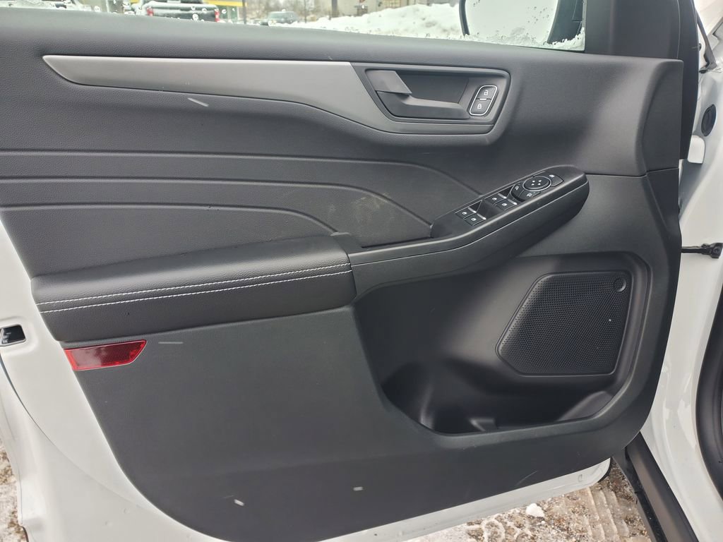 New 2026 Ford Escape Active w/ Cold Weather Package AWD/4WD image 11
