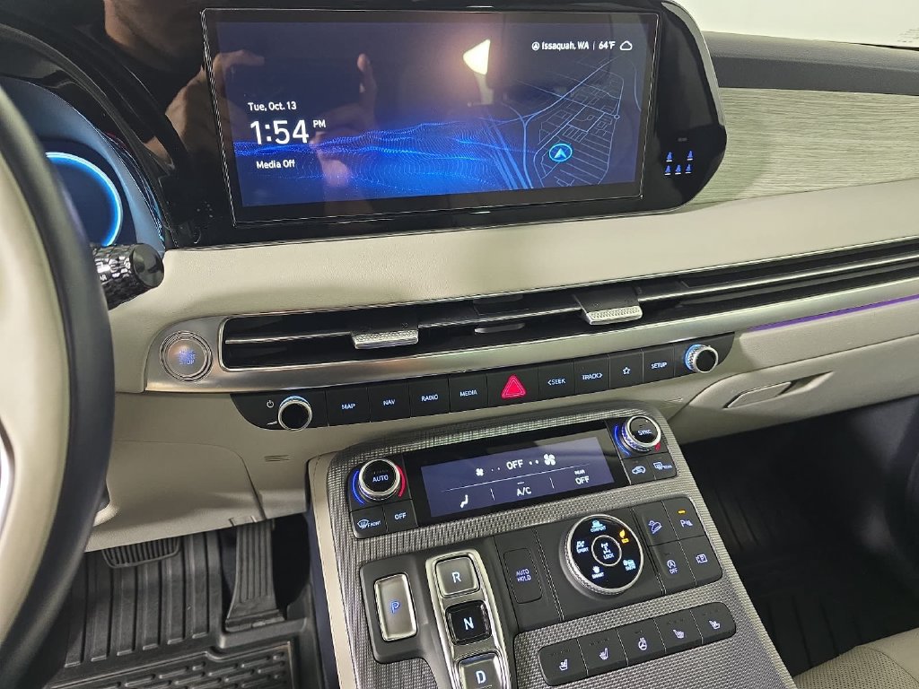 Used 2024 Hyundai Palisade Calligraphy AWD/4WD image 16