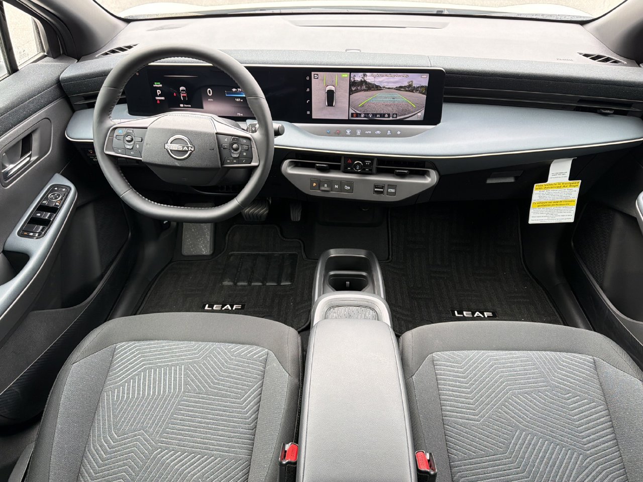 New 2026 Nissan Leaf w/ Illuminated Package FWD image 2