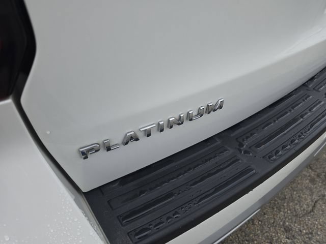 Used 2024 Ford Expedition Platinum AWD/4WD image 6