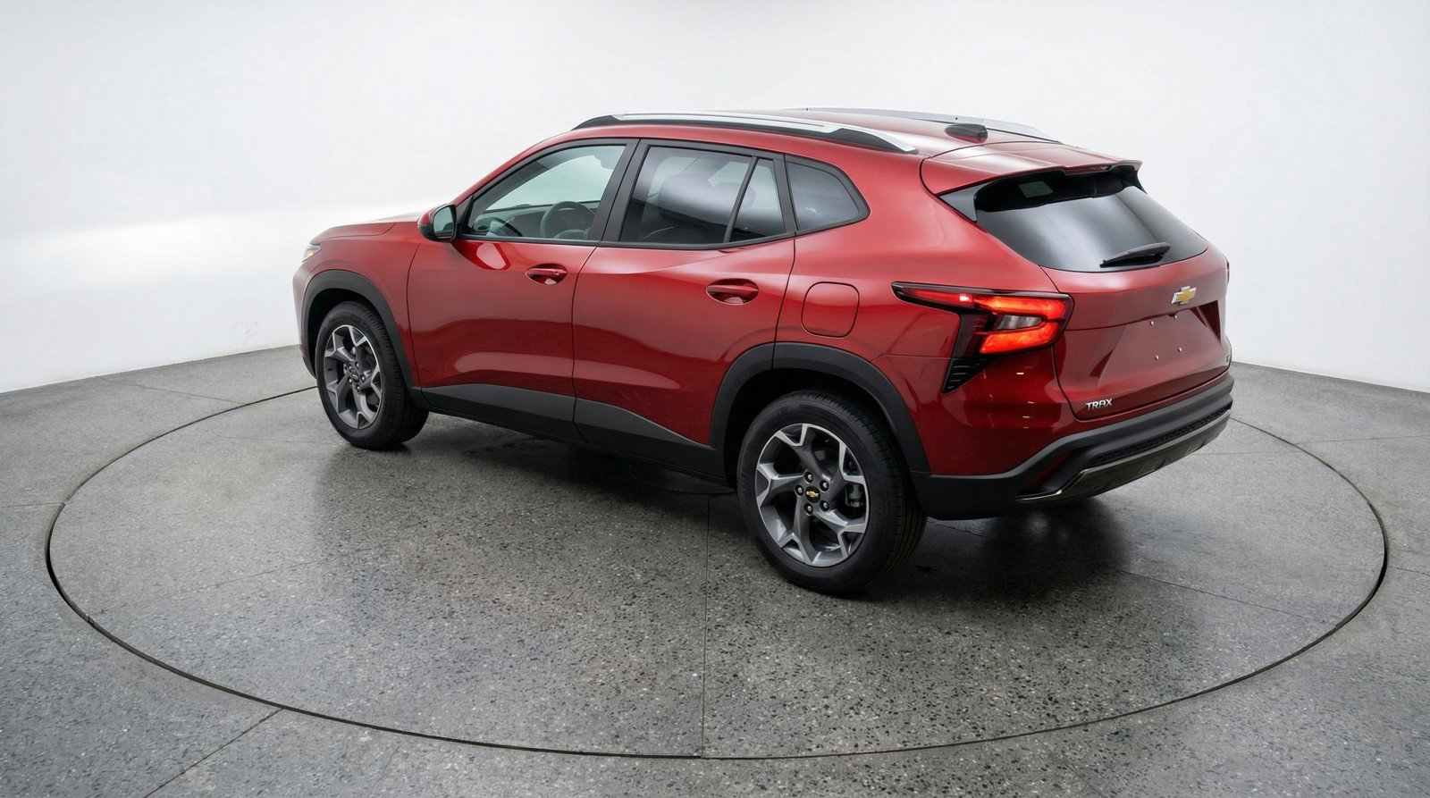 Used 2025 Chevrolet Trax LT image 6