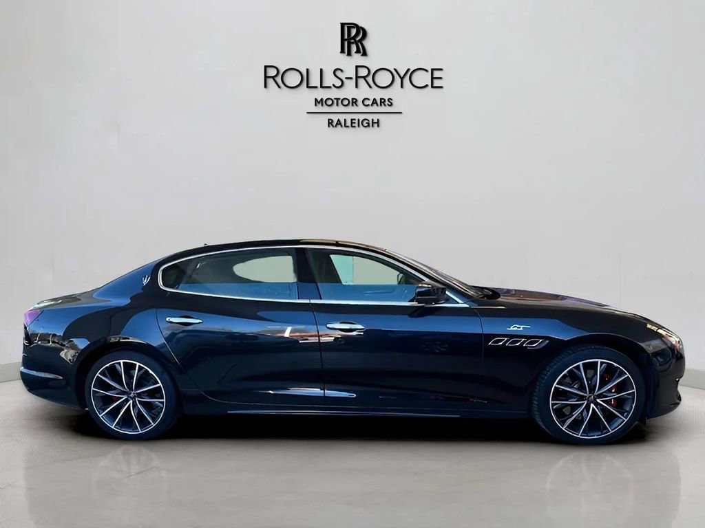 Used 2022 Maserati Quattroporte GT image 7