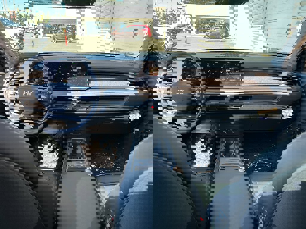 New 2026 Kia EV9 Wind image 18