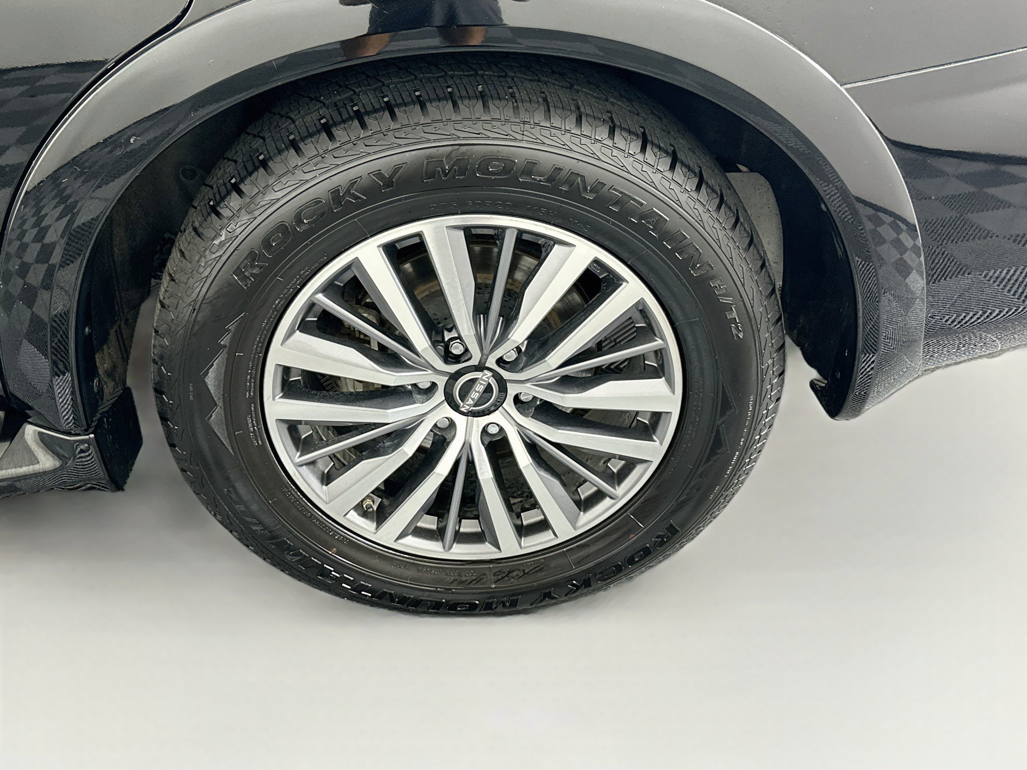 Used 2023 Nissan Armada SL RWD image 11