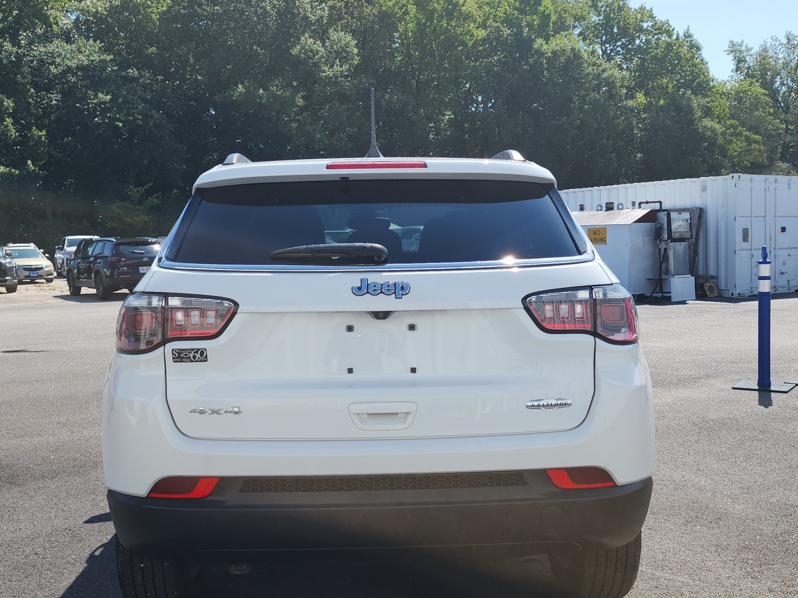 Used 2023 Jeep Compass Latitude AWD/4WD image 4