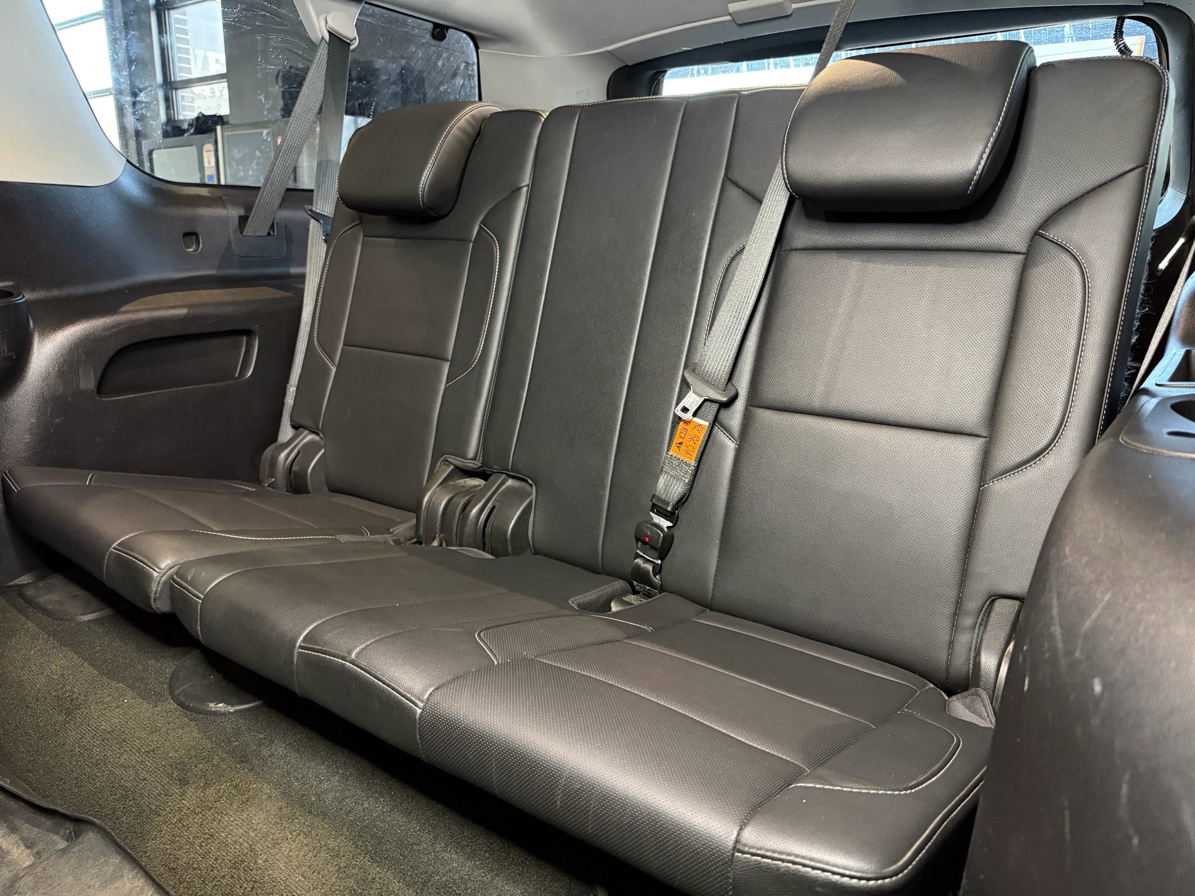 Used 2018 Chevrolet Suburban Premier image 25
