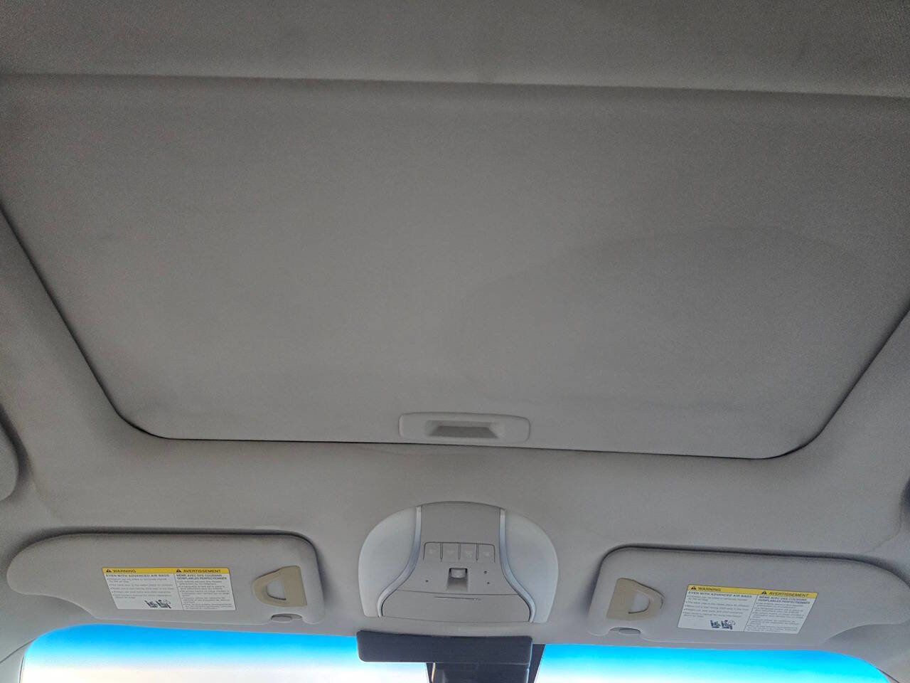 Used 2012 INFINITI M37 w/ Premium Pkg image 26