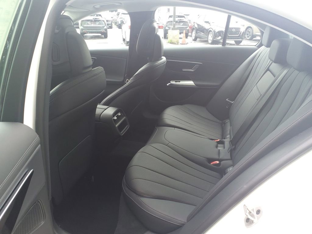Used 2025 Mercedes-Benz E 350 Sedan image 17