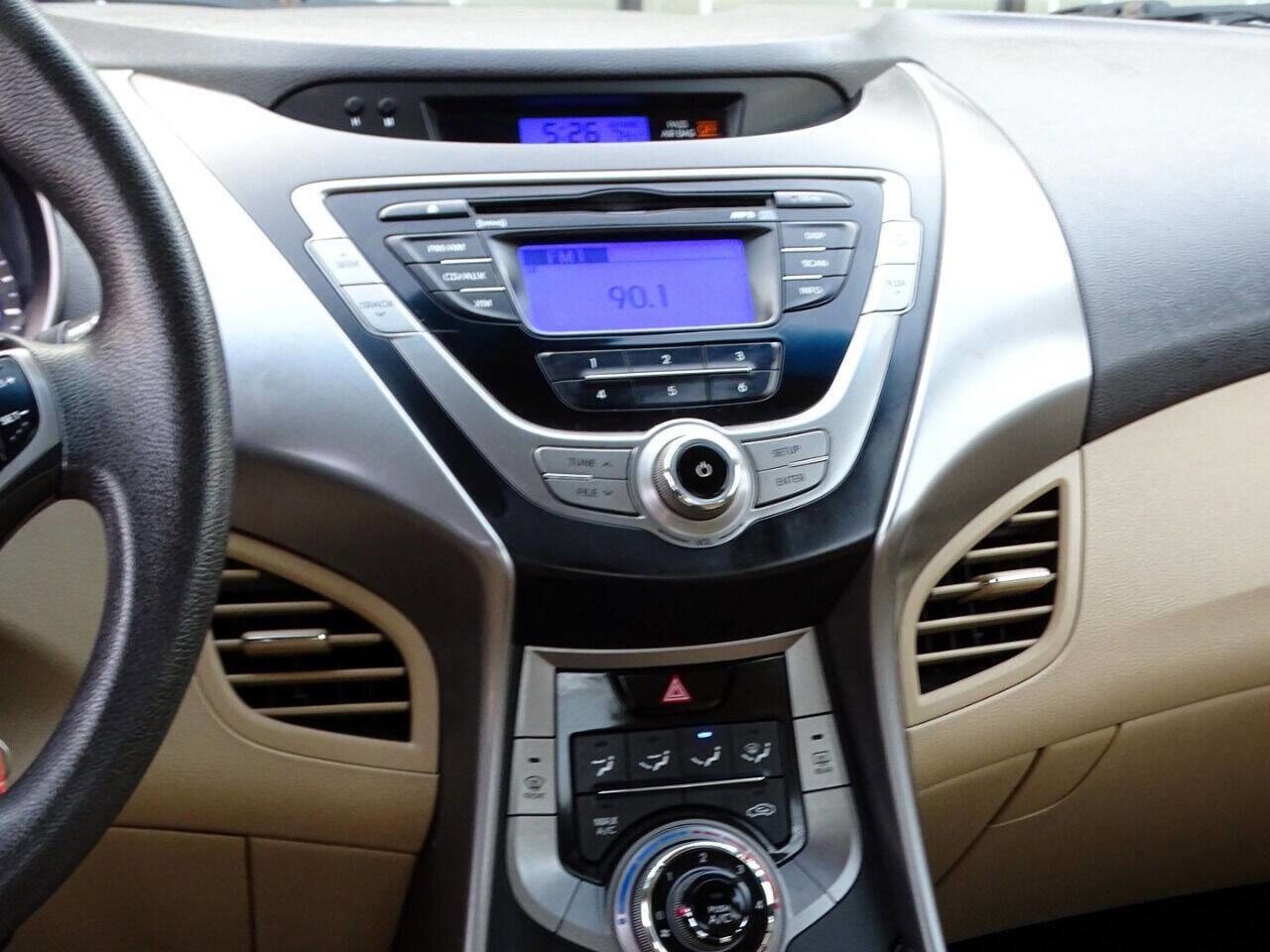Used 2013 Hyundai Elantra GLS FWD image 58