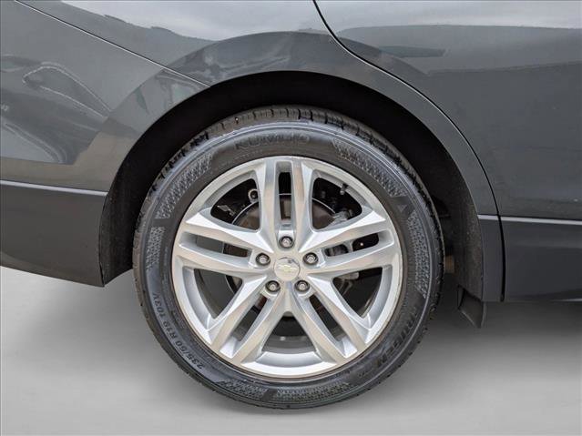 Used 2018 Chevrolet Equinox LT FWD image 23