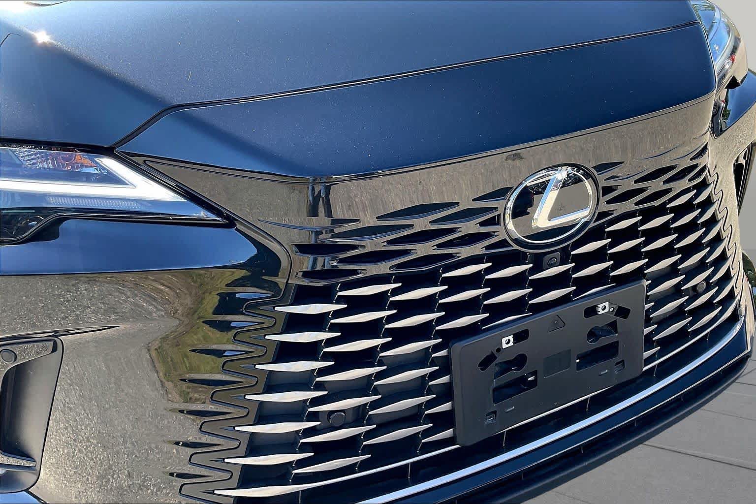Used 2026 Lexus RX 350 w/ Convenience Package AWD/4WD image 31