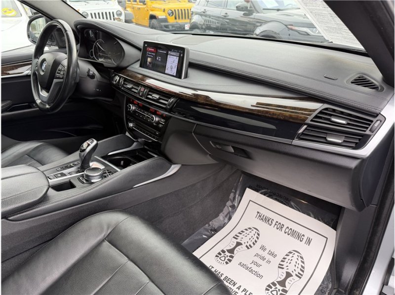 Used 2019 BMW X6 xDrive35i w/ Executive Package AWD/4WD image 32
