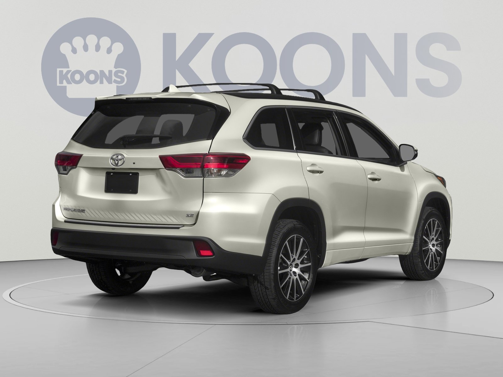 Used 2017 Toyota Highlander SE AWD/4WD image 2