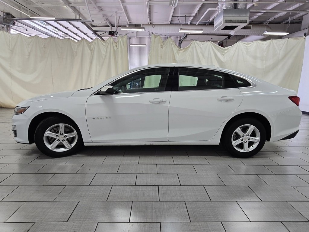 Used 2024 Chevrolet Malibu LT image 11