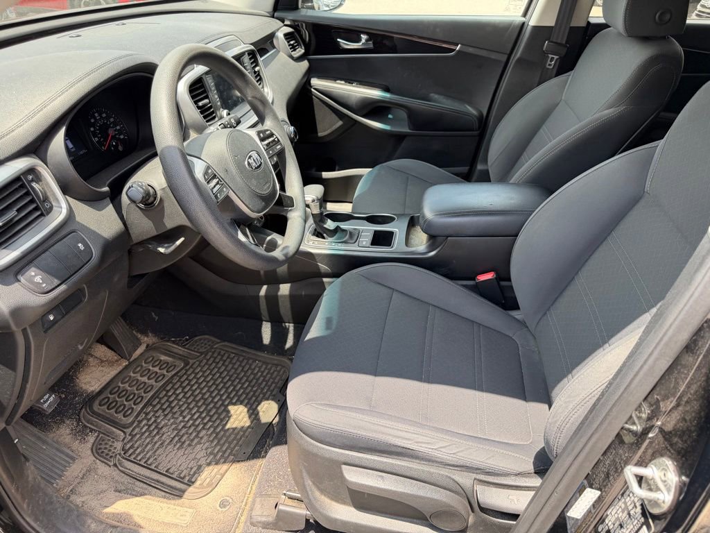 Used 2019 Kia Sorento L FWD image 24