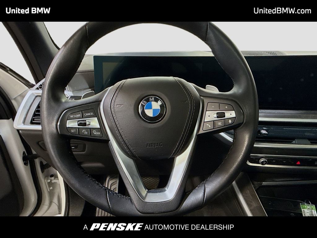Used 2024 BMW X5 xDrive40i w/ Premium Package AWD/4WD image 6