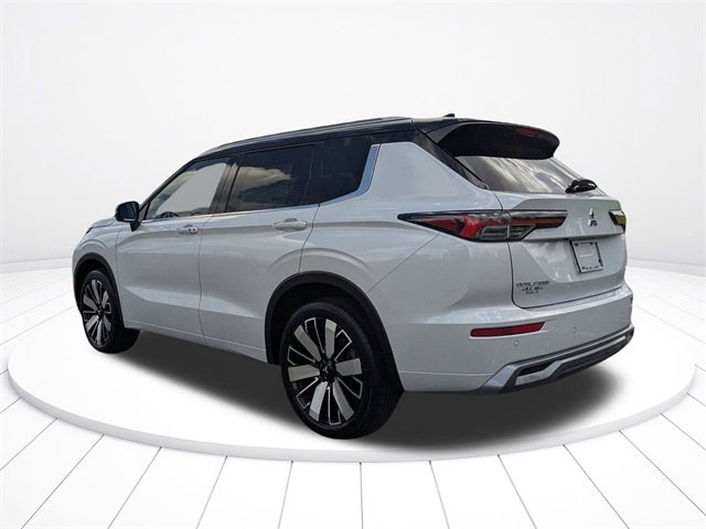 New 2025 Mitsubishi Outlander SEL image 5