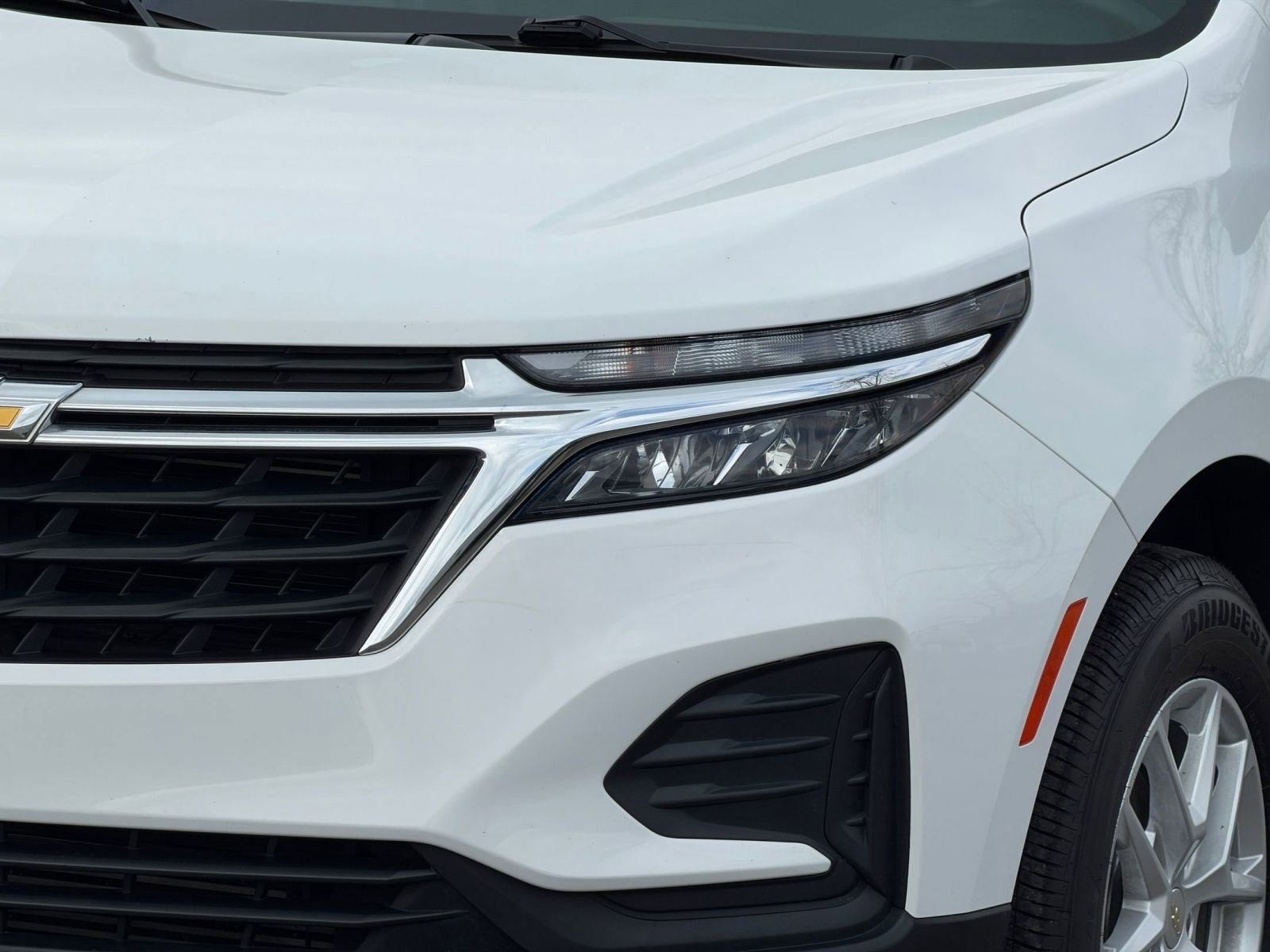 Used 2022 Chevrolet Equinox LS w/ LS Convenience Package image 10