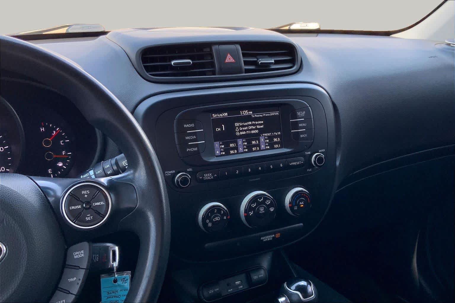 Used 2017 Kia Soul FWD image 6