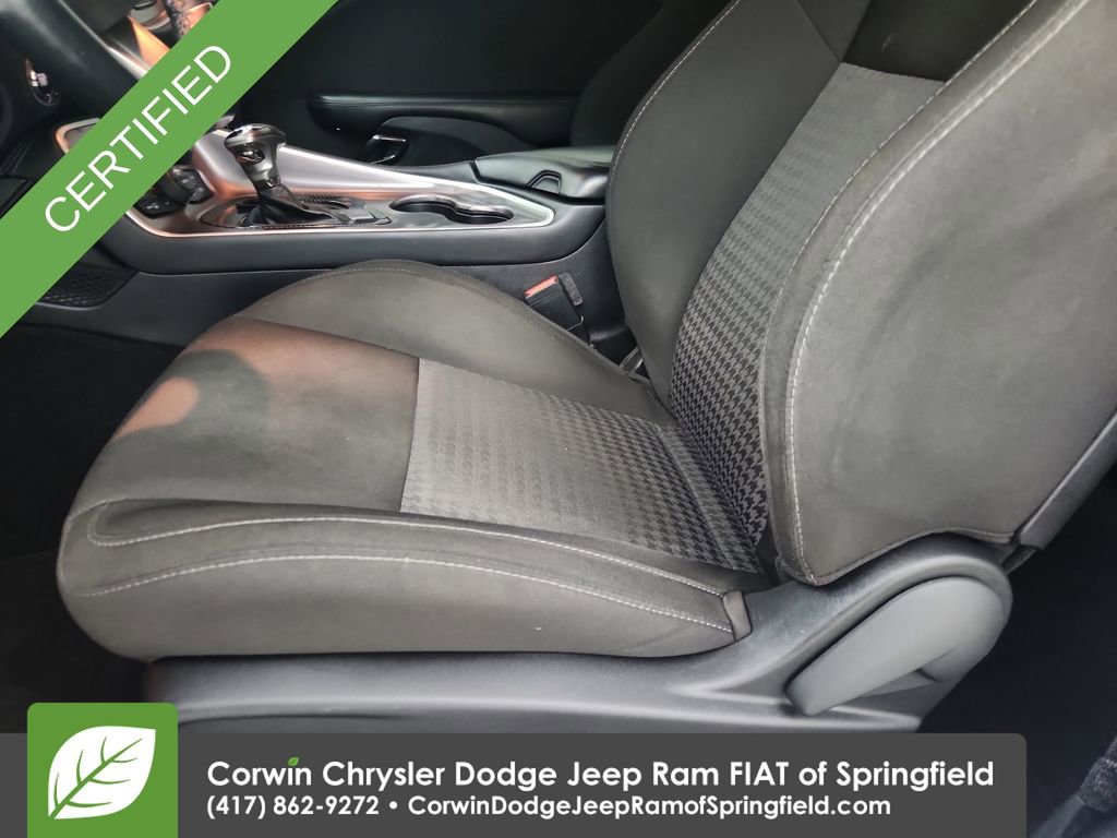 Used 2021 Dodge Challenger R/T Scat Pack RWD image 19