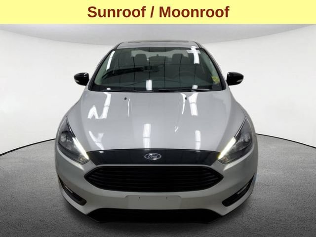 Used 2018 Ford Focus SEL w/ Winter Package FWD image 4