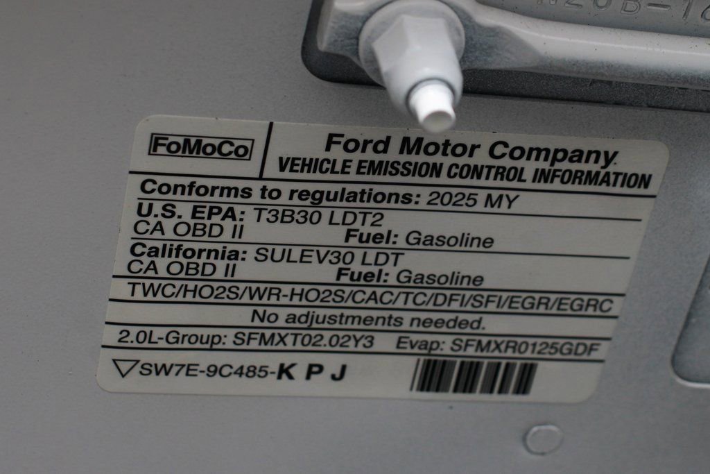 Used 2025 Ford Maverick XLT w/ Equipment Group 302A AWD/4WD image 16