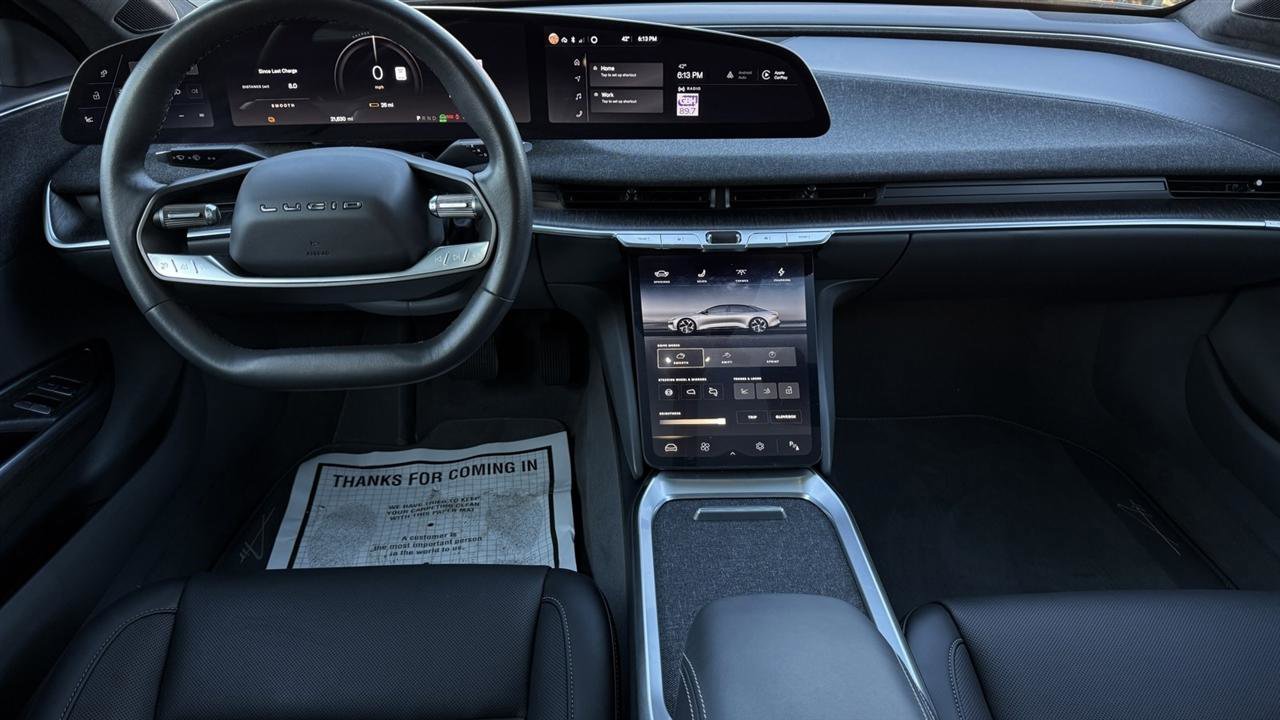 Used 2024 Lucid Air Touring image 40