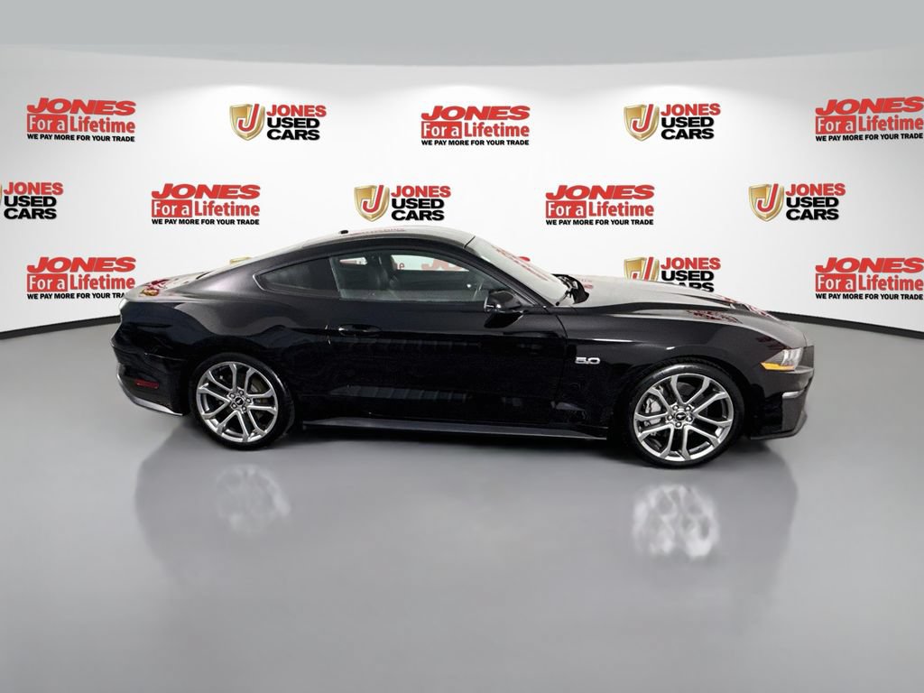 Used 2018 Ford Mustang GT Premium w/ Equipment Group 401A RWD image 17
