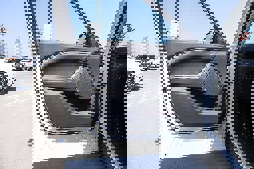 Used 2025 Ford Mustang Mach-E Premium RWD image 21