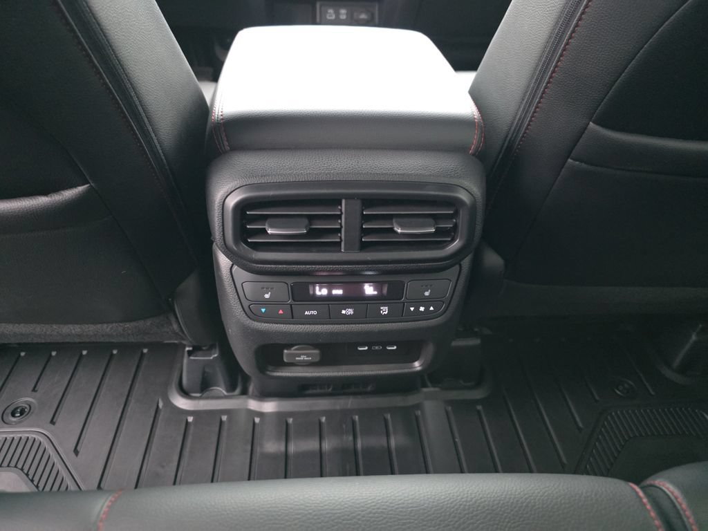 Used 2024 Honda Ridgeline Black Edition image 35