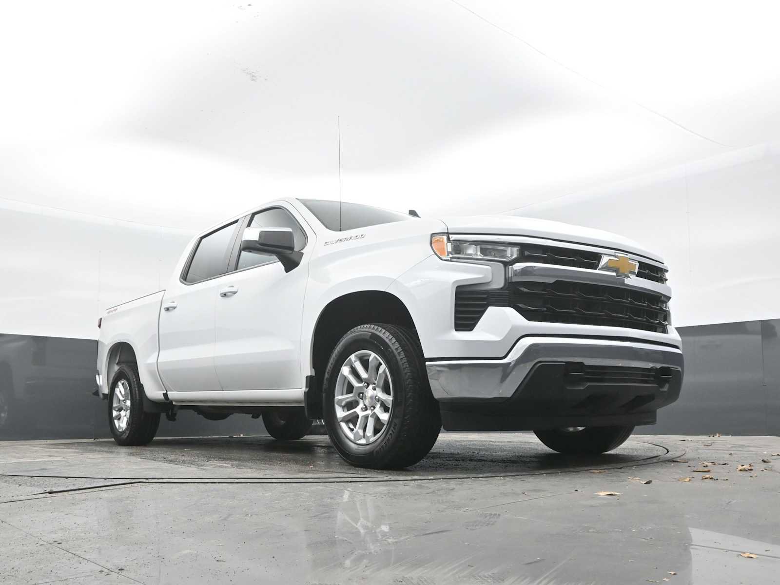 Used 2022 Chevrolet Silverado 1500 LT image 43