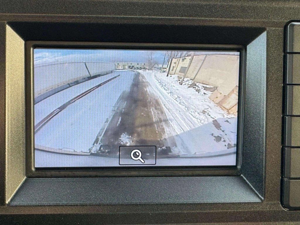 Used 2020 Ford F350 XL w/ Power Equipment Group image 11