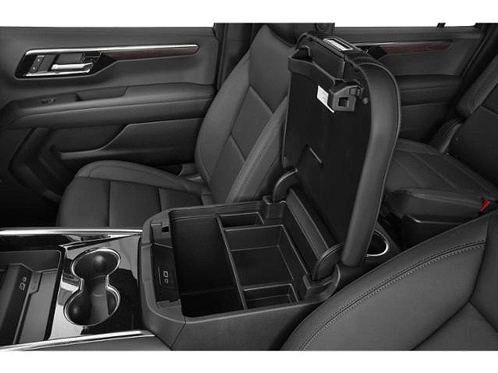 New 2026 Chevrolet Suburban Z71 w/ Z71 Off-Road Package AWD/4WD image 13