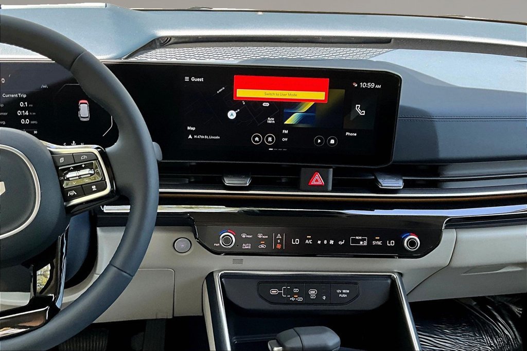 New 2026 Kia Carnival SX Prestige FWD image 6