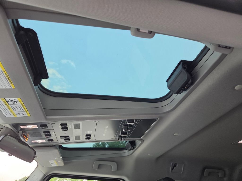 Used 2024 INEOS Grenadier AWD/4WD image 13