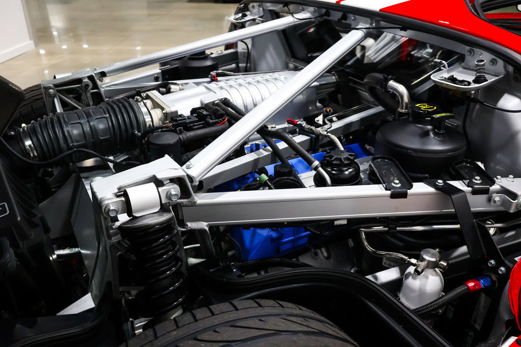 Used 2006 Ford GT RWD image 54