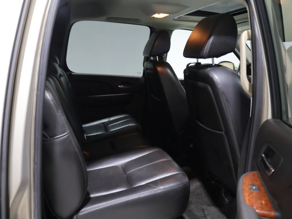 Used 2007 Chevrolet Avalanche LT w/ LT Preferred Equipment Group AWD/4WD image 20
