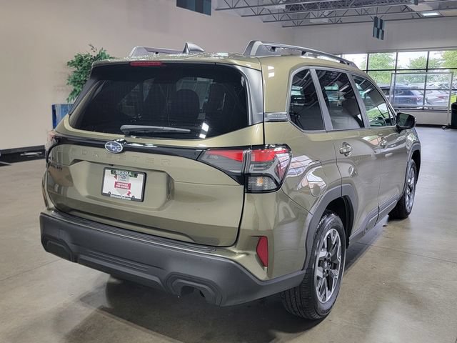 Used 2026 Subaru Forester Premium AWD/4WD image 5