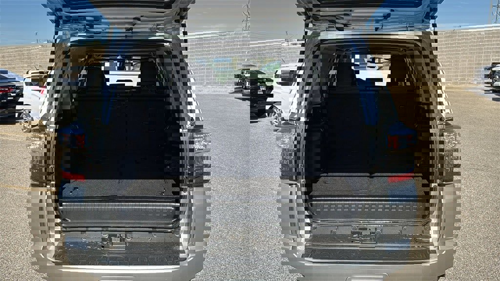 Certified 2019 Toyota 4Runner SR5 Premium image 25