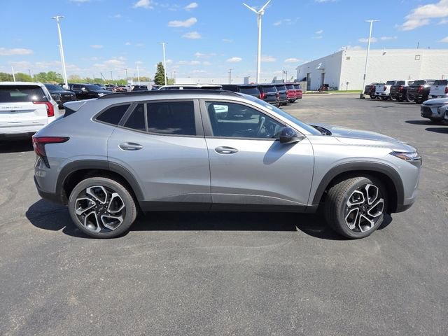 New 2026 Chevrolet Trax RS w/ Driver Confidence Package FWD image 22