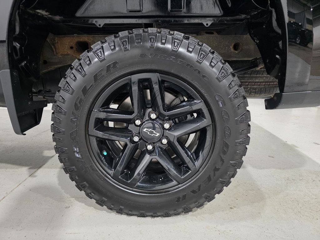 Used 2022 Chevrolet Silverado 1500 Custom Trail Boss w/ Safety Confidence Package image 8