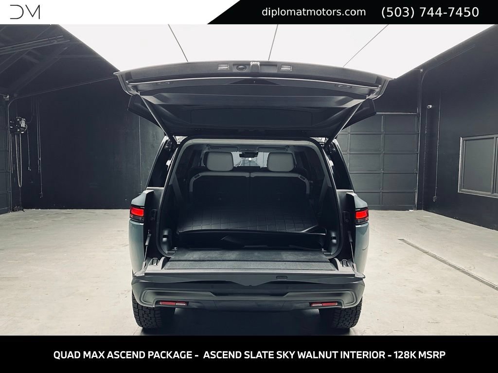 Used 2026 Rivian R1S Premium AWD/4WD image 47