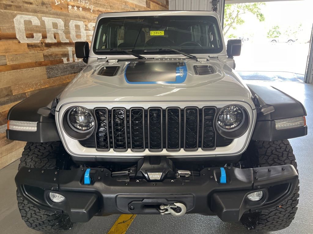Used 2024 Jeep Wrangler Unlimited Rubicon 4xe w/ Capability Package AWD/4WD image 8