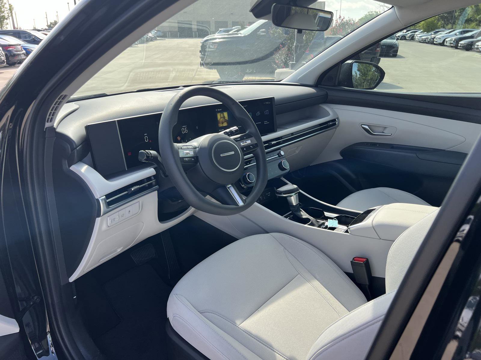New 2025 Hyundai Tucson SEL image 22