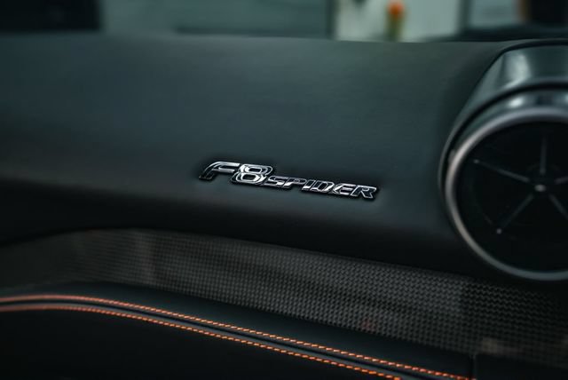 Used 2021 Ferrari F8 Tributo RWD image 8
