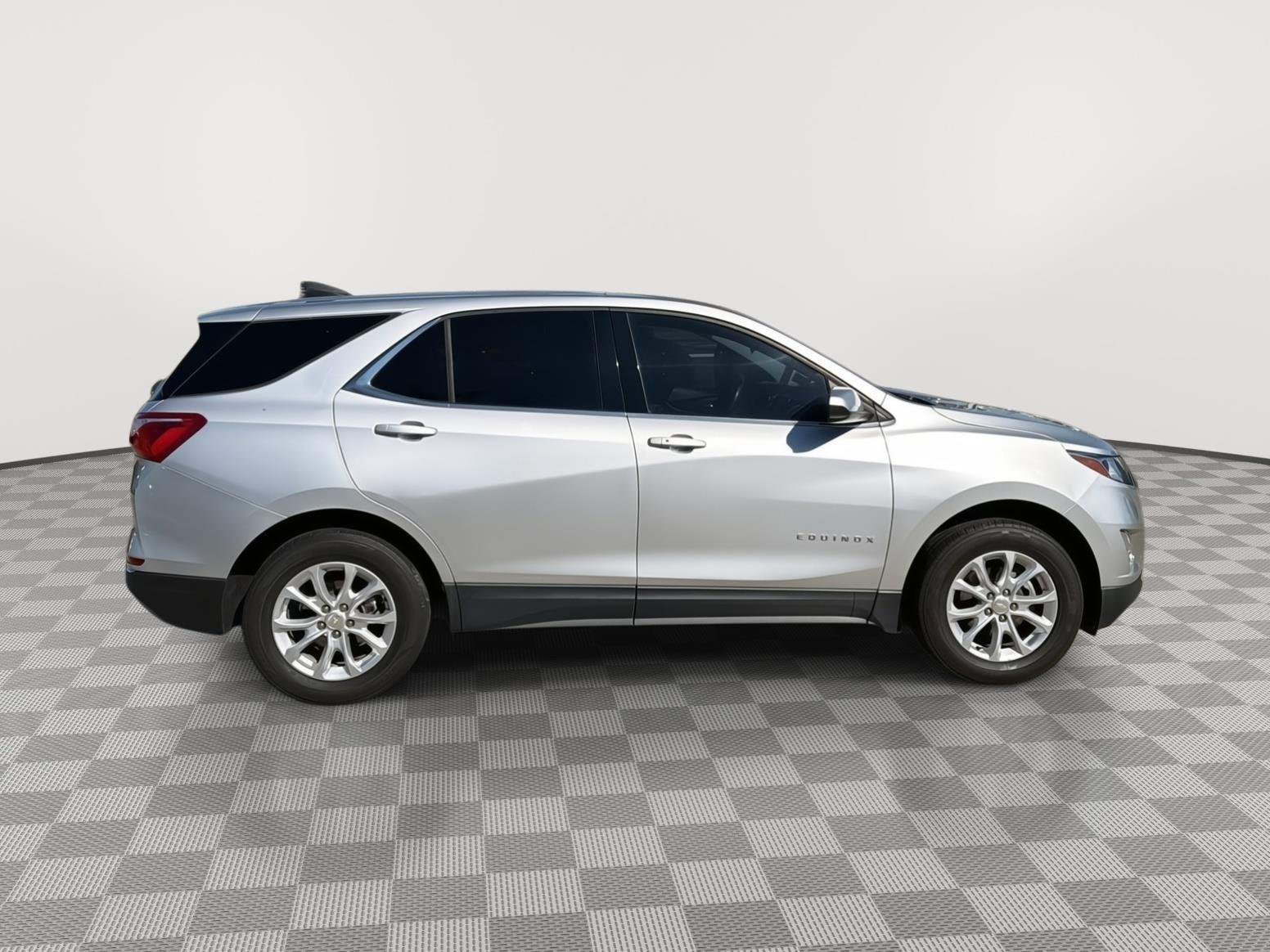 Used 2020 Chevrolet Equinox LT image 6