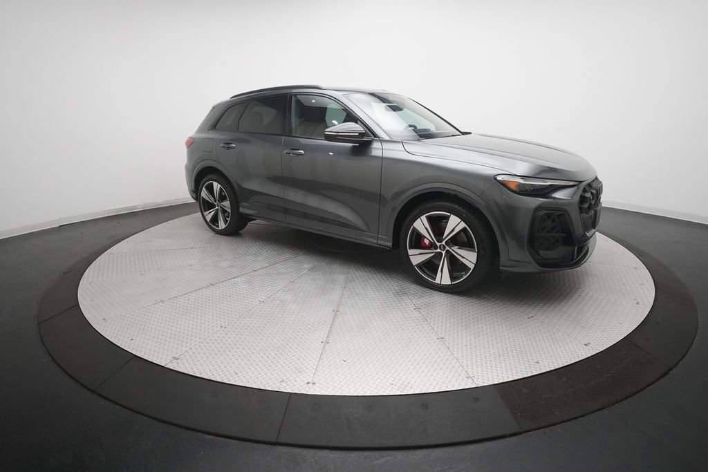 New 2025 Audi SQ5 Premium Plus image 38